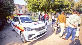 Delhi woman pours boiling oil, chilli powder on sleeping husband