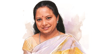 k kavitha resignation, who is Kalvakuntla Kavitha, brs leader Kalvakuntla Kavitha suspended, kcr daughter kavitha, kt rama rao Kalvakuntla Kavitha, brs internal conflict, telangana politics crisis, harish rao santosh kumar rift, k kavitha press conference, k kavitha resigns from brs, k kavitha suspended, brs mlc, k kavitha against cousins, k kavitha brother, Kavitha, BRS, KCR, KTR, Telangana, Revanth Reddy, Telangana Jagruthi, indian express