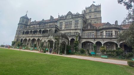 Constructed in the late 1880s, the British-era lodge is now home to the Indian Institute of Advanced Study (IIAS).
