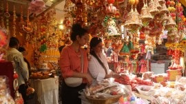 Lodhi Road, Blind School Diwali Mela, Blind School Diwali Mela buzzes with color, Blind Relief Association, delhi news, India news, Indian express, current affairs