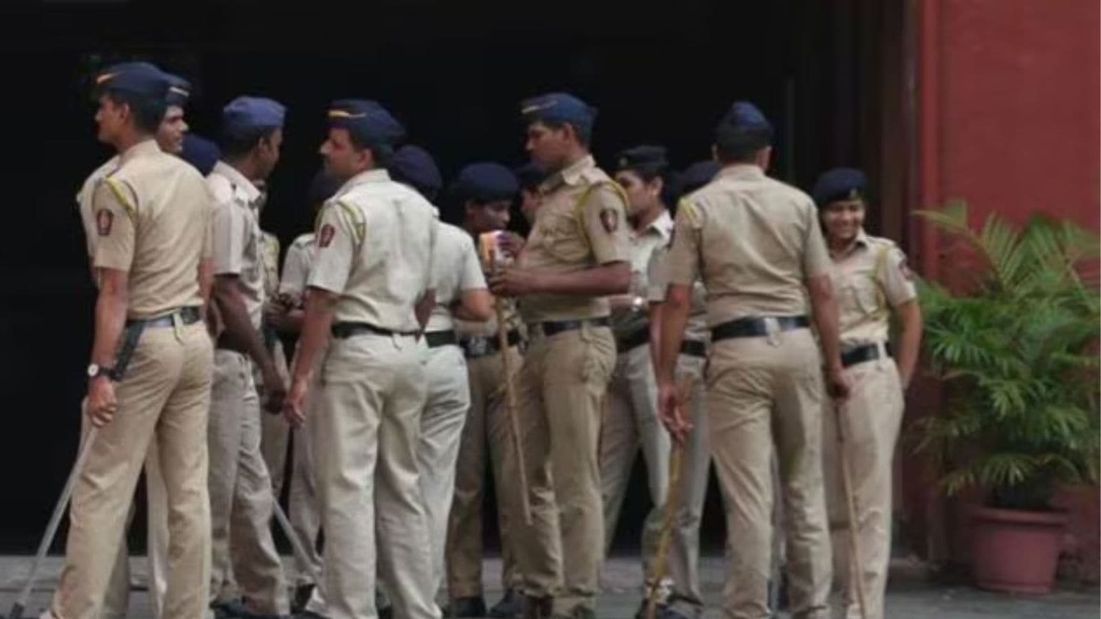 Man with fake IDs never stepped inside BARC, no security issues: police