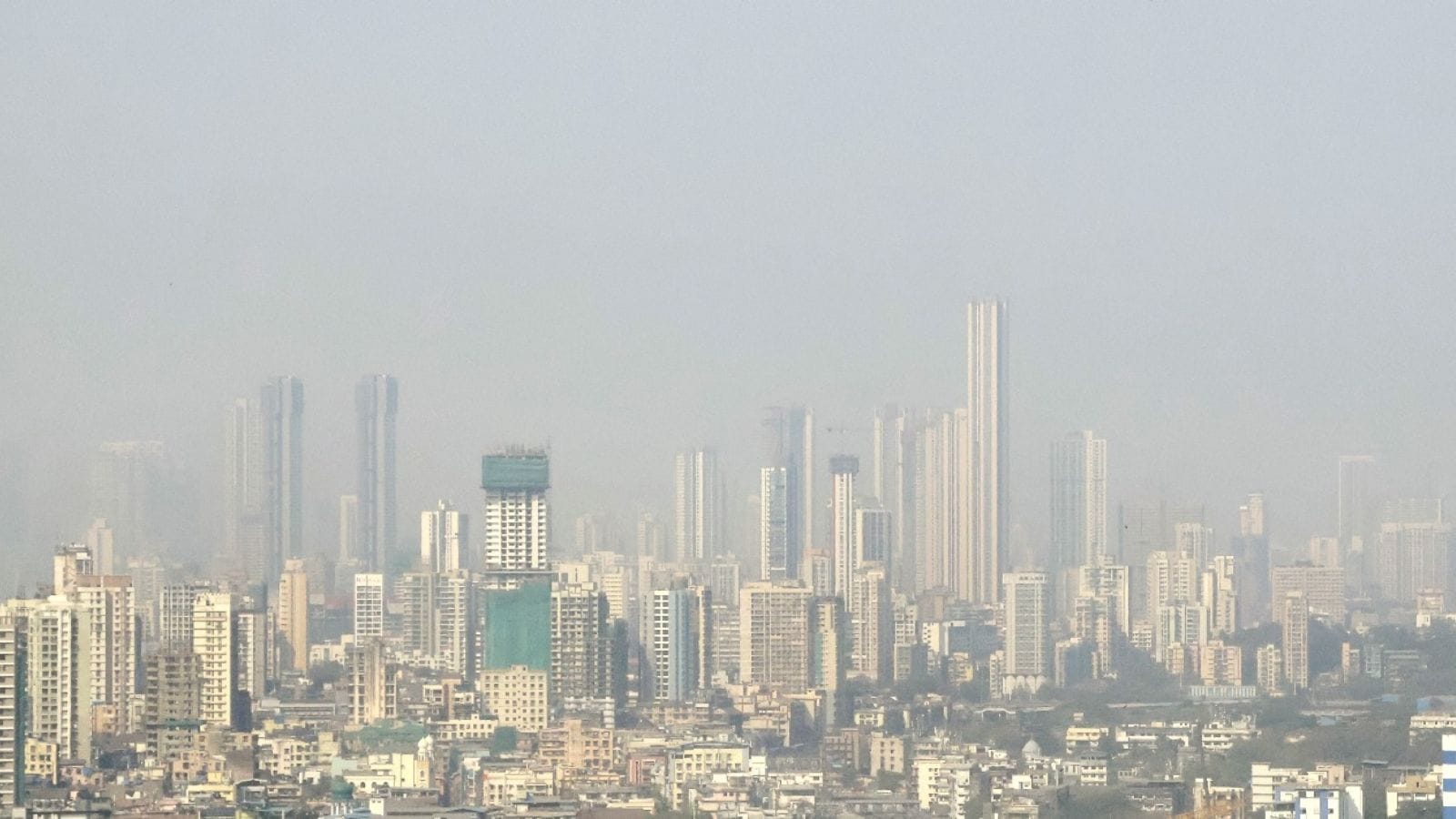 Mumbai corporators push congestion tax as air quality stays unhealthy