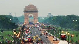 Foreign traveller questions civic behaviour in Delhi
