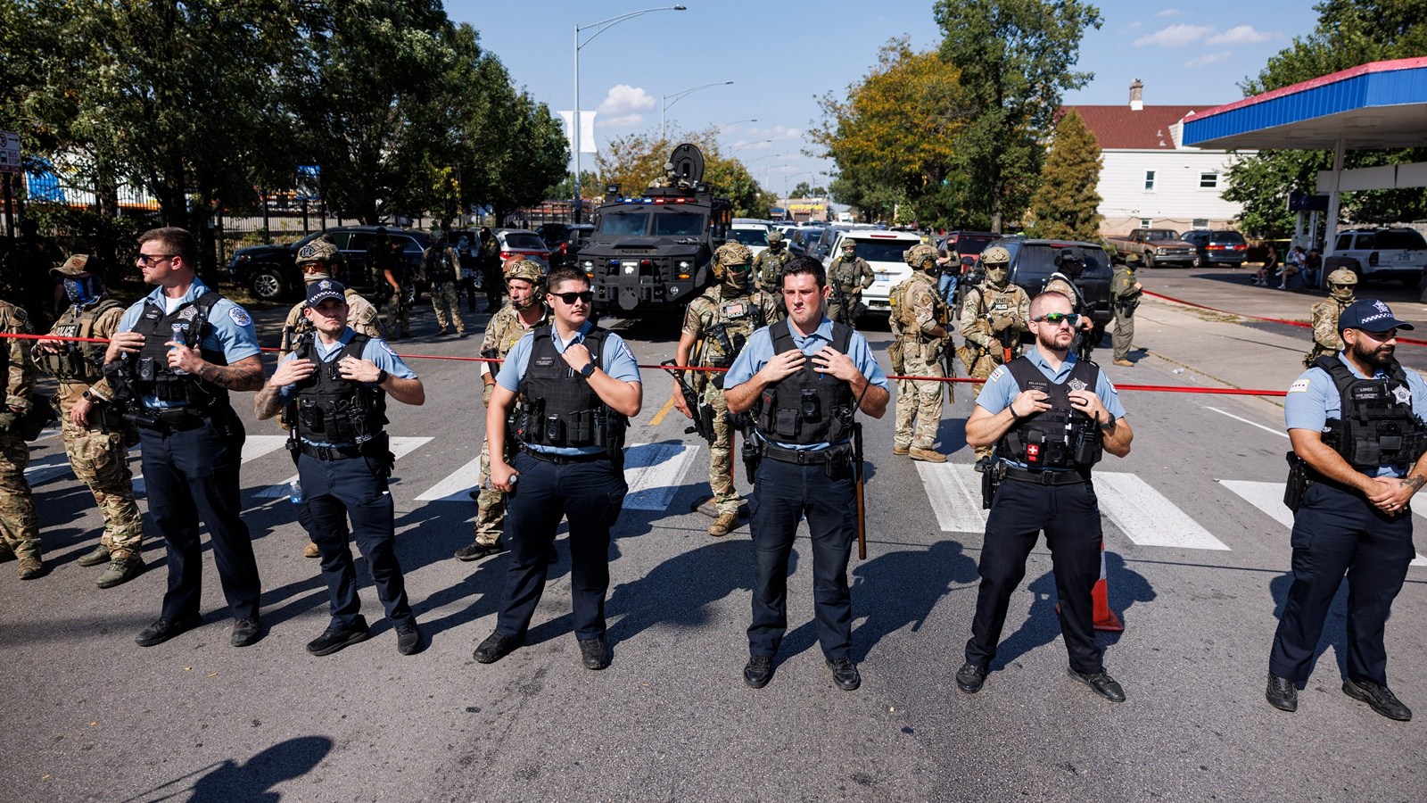 Woman shot by US Border Patrol agents in Chicago as protesters confront ...