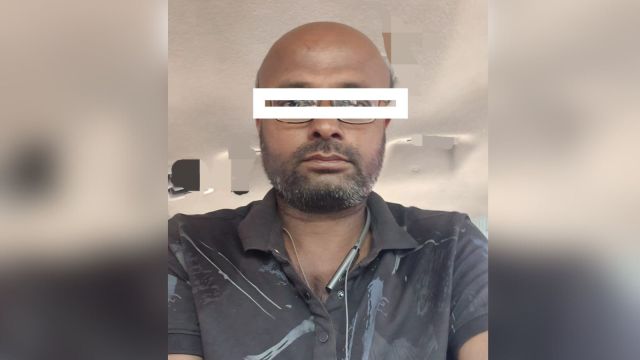 The accused has been identified as Dinesh Naroni, a resident of Solapur in Maharashtra.