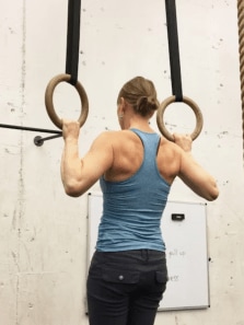 Exercises for strengthening shoulder muscles