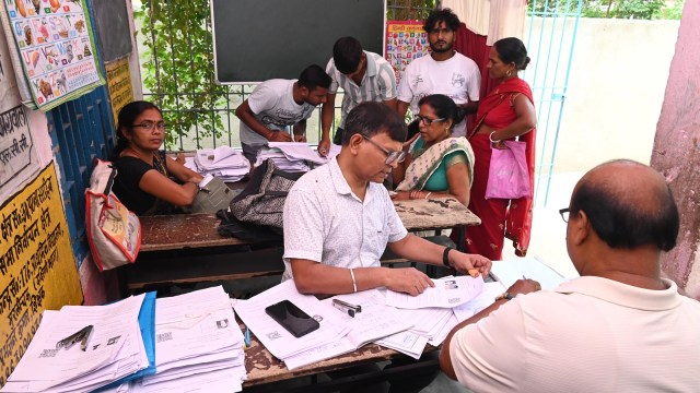 Though the EC’s media invitation did not specify the subject, officials said the briefing would pertain to the SIR schedule. (File)