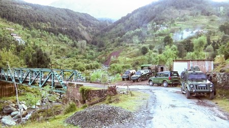 kashmir soldiers missing