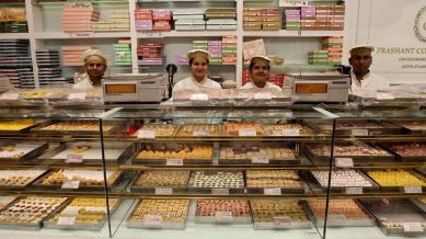 Thane’s popular sweet shop, Prashant Corner, has now expanded its footprint to Panvel, Khargar, Navi Mumbai, Bhiwandi, Kalyan and Dombivali.