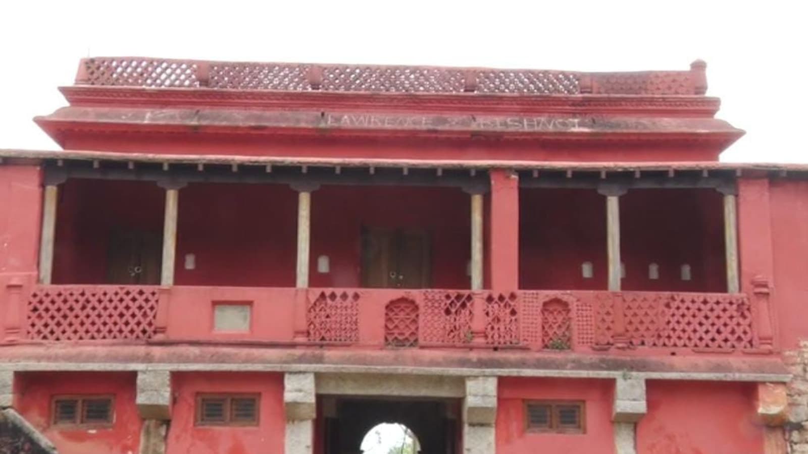 Tipu Palace at Nandi Hills defaced with gangster Lawrence Bishnoi’s name; FIR registered