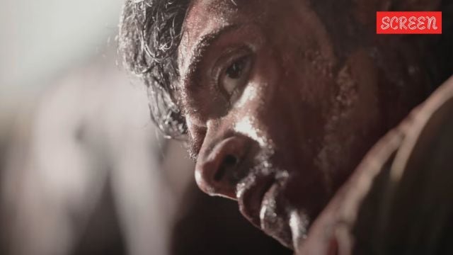 Arasan marks the first collaboration of director Vetrimaaran and actor Silambarasan.