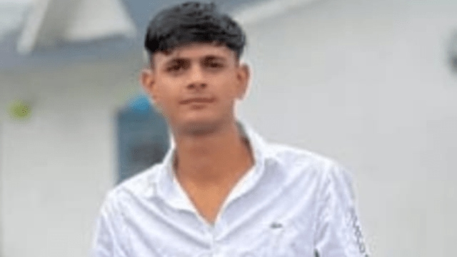 The duo fired more than a dozen bullets at the victim, Misbah (22), said police.