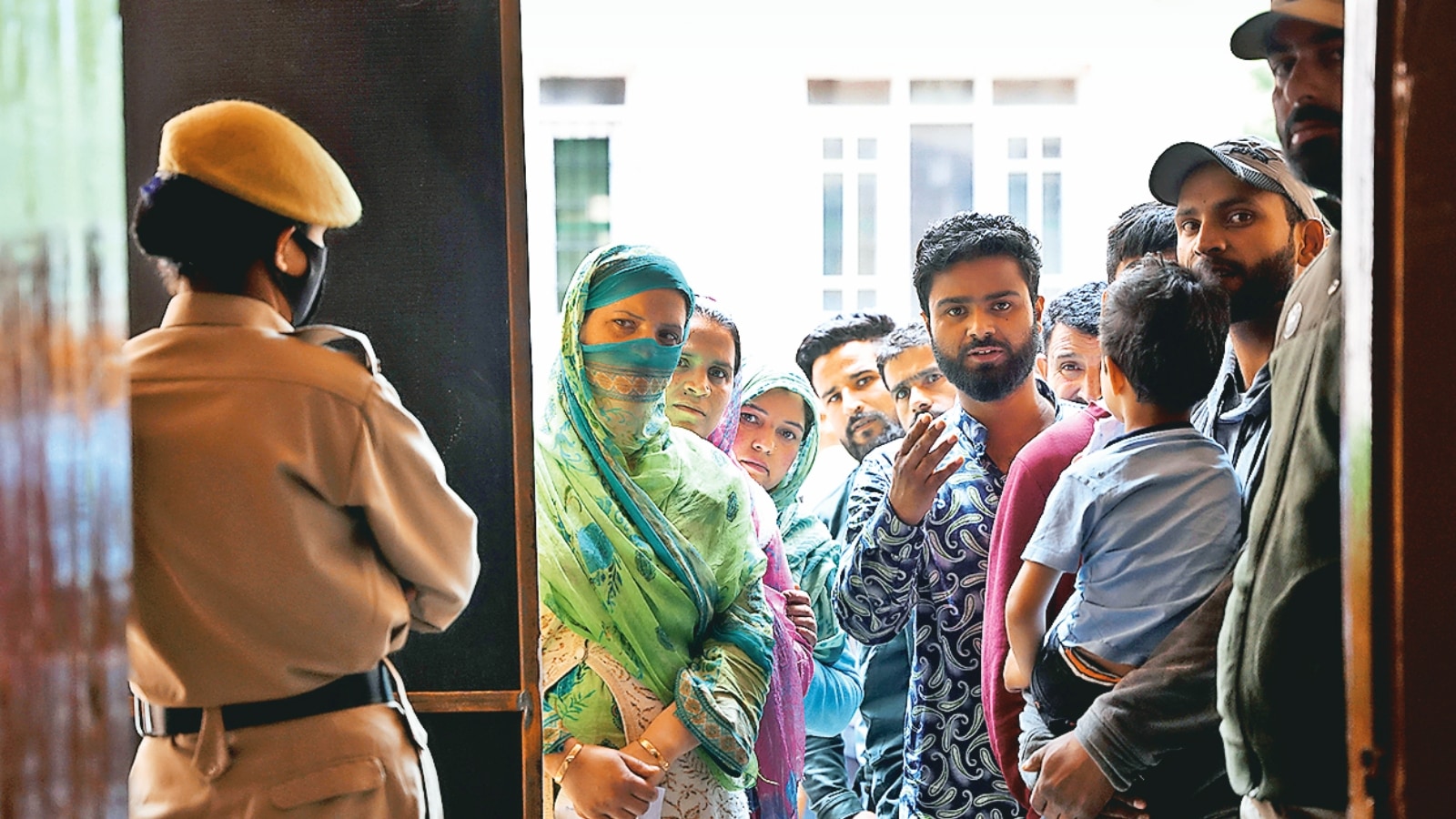 In pre-SIR exercise in 7 Bengal districts, nearly 50% names not in benchmark 2002 voters’ list