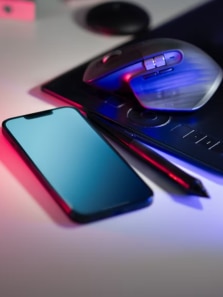 What is blue light and how is it messing with your hormones?