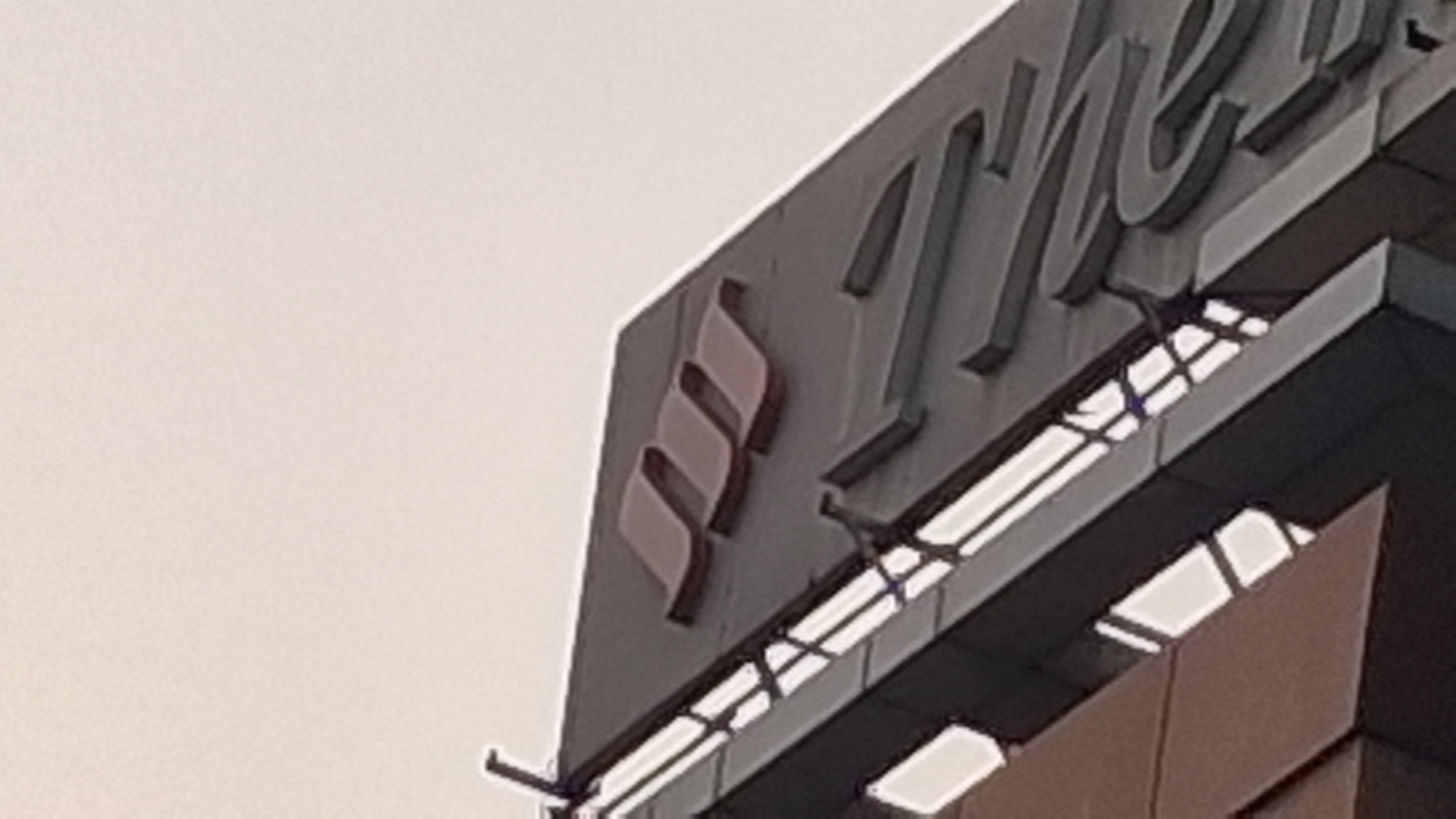 Camera Sample at 10x Zoom (Image: The Indian Express/ Ajay Hanje)