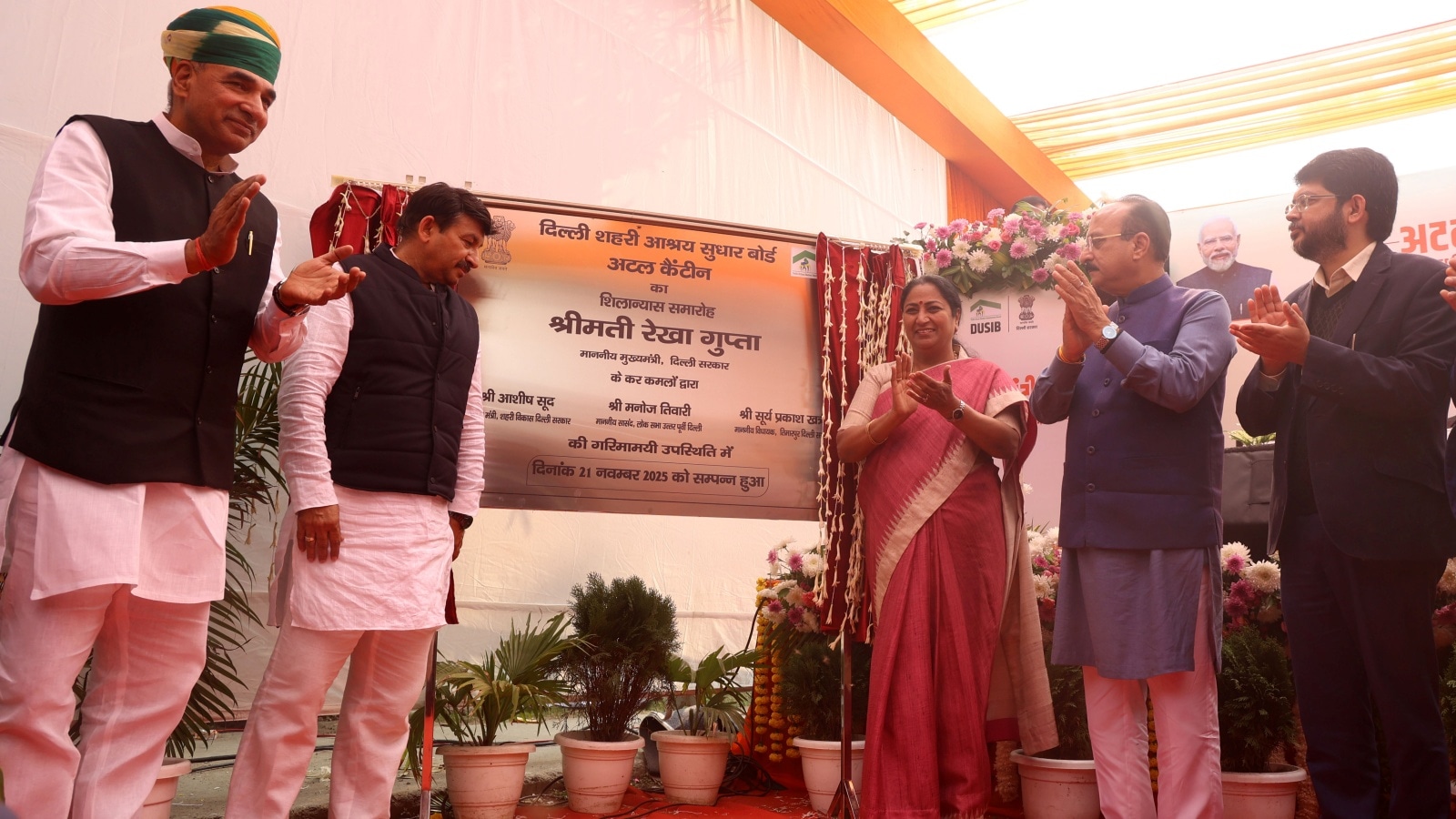 Delhi CM lays foundation stone for ‘Atal Canteen’ in Sanjay Basti
