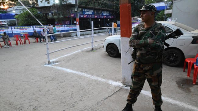 bihar elections, bihar election results, Bihar Assembly elections, Bihar Assembly polls, Bihar verdict, quiet outside party offices in Patna, Patna, Indian express news, current affairs
