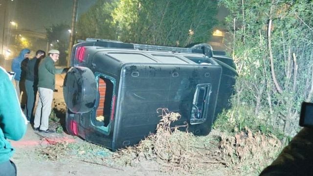 Delhi accident mercedes