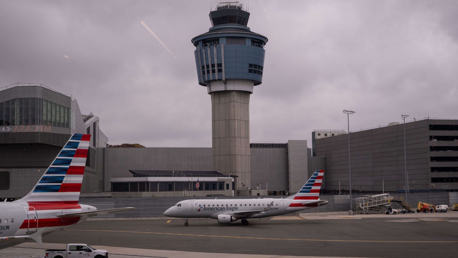 FAA to end mandated cuts in domestic US flights