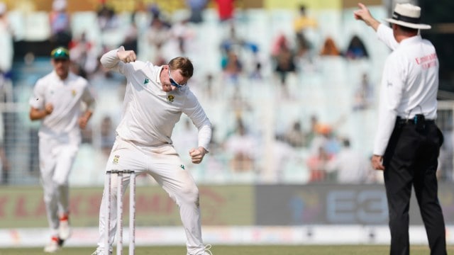 South Africa's Simon Harmer celebrates a wicket during 1st Test vs India at Eden Gardens in Kolkata. (PHOTO: BCCI)