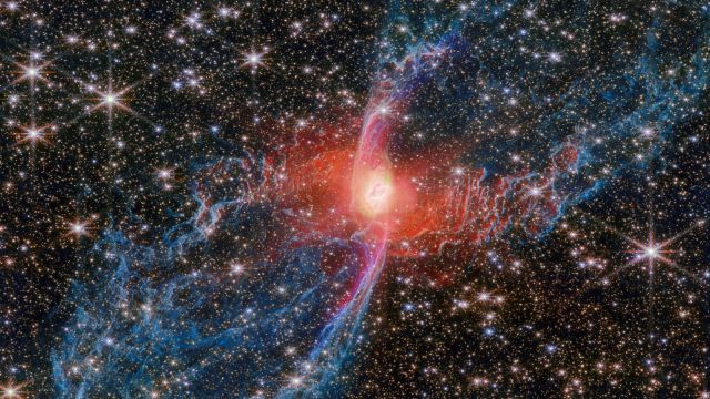 NASA explains that the lobes are outlined by light emitted from molecular hydrogen (H₂), which consists of two bonded hydrogen atoms. Over thousands of years, gas escaping from the centre of the nebula has inflated these massive bubbles. (Image: NASA)