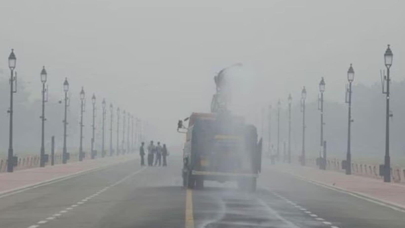 What is the plan to curb air pollution in Delhi, SC asks watchdogs