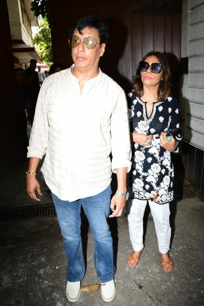 Zarine Khan's last rites