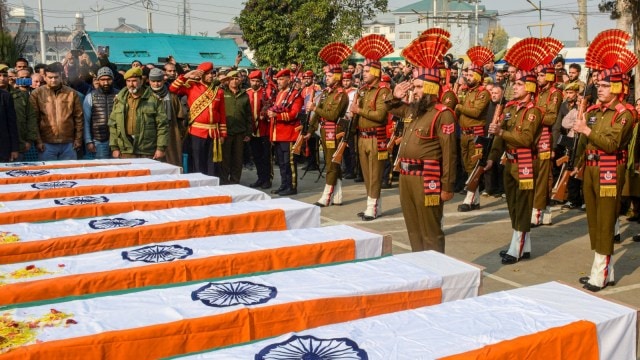 Nowgam police station blast, explosion rocks Nowgam police station, Nowgam police station, Nowgam police station explosion, Red Fort terror module, Red Fort Blast case, Car blast, delhi Car blast, Delhi blast, Blast outside Red Fort, explosion near Red Fort, red fort Car blast, Faridabad-Pulwama terror link, blast Faridabad-Pulwama terror link, red fort blast Faridabad-Pulwama terror link, Indian express news, current affairs