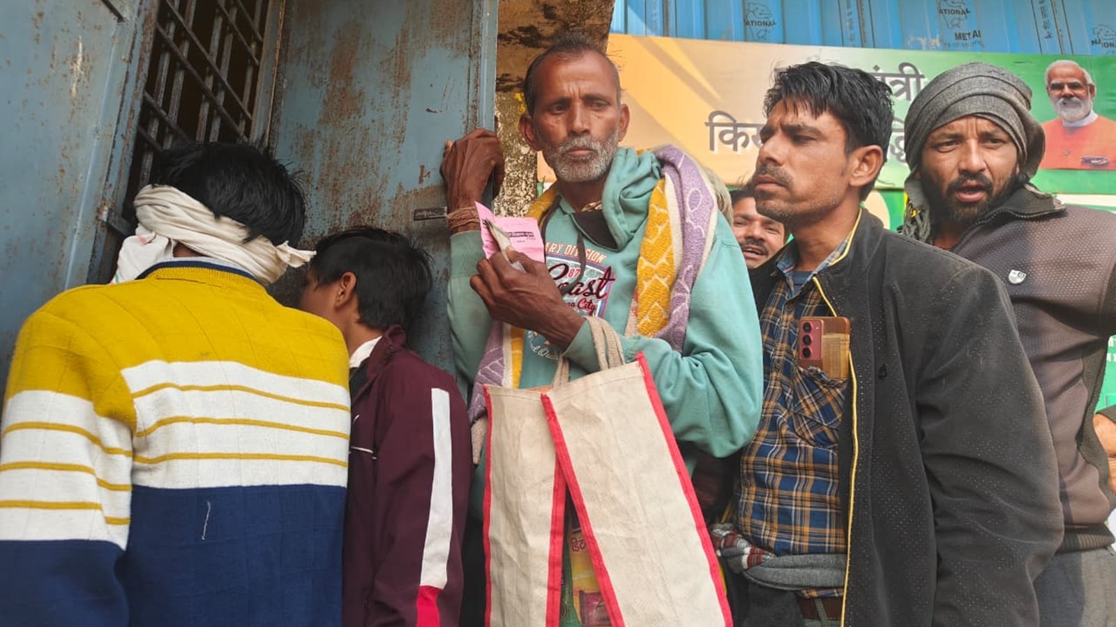 In MP, a tribal woman’s death throws spotlight on unending queues for urea
