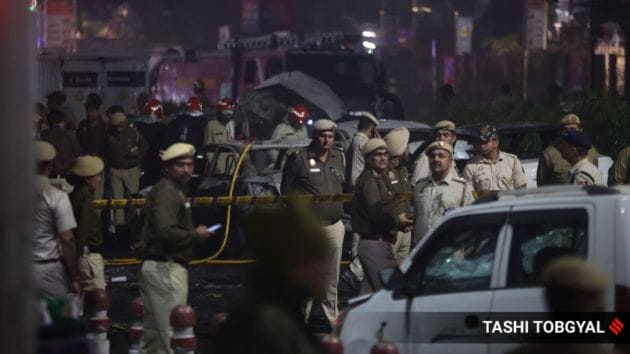 Delhi Police has restricted the entry or exit from Gate No. 1 and 4 at Lal Quila (Red Fort) metro station. (Express Photo/Tashi Tobgyal)
