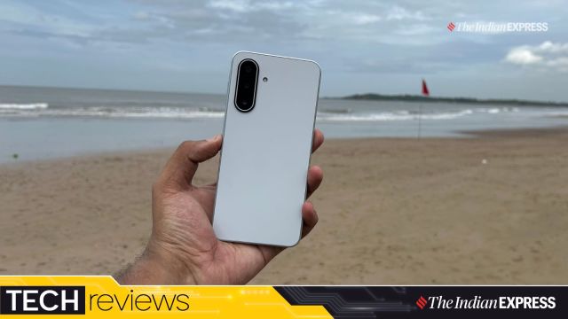 The Samsung M17 is a well balanced smartphone under Rs 20,000 with few surprises. (Image: The Indian Express/ Ajay Hanje)