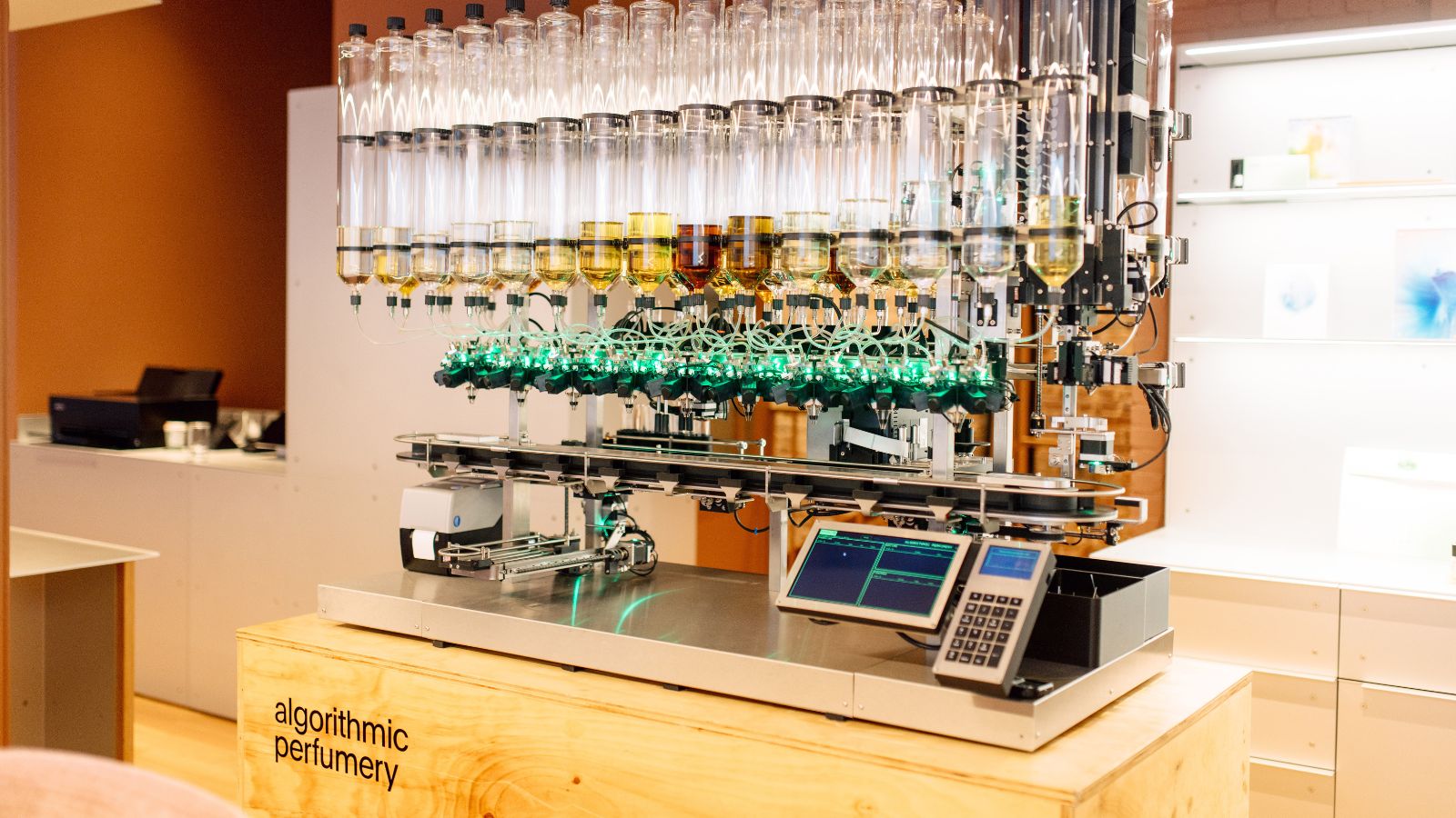 An AI machine that passes the smell test