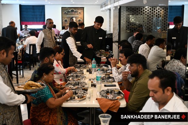 samrat veg restaurant