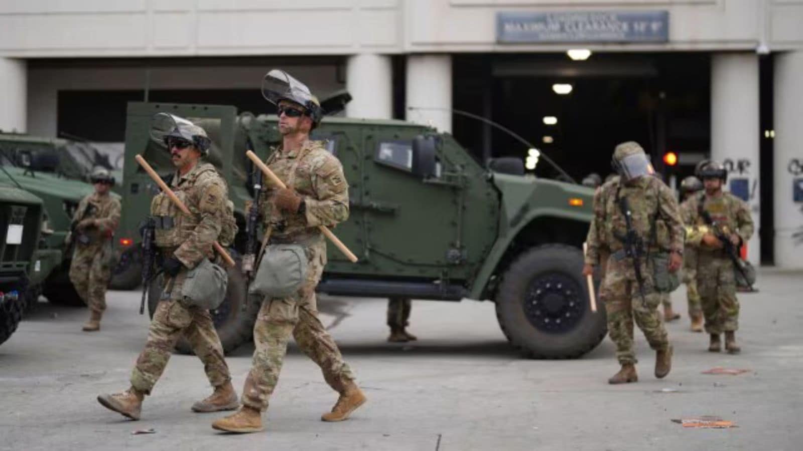 Some National Guard troops to be withdrawn from Chicago and Portland, reports