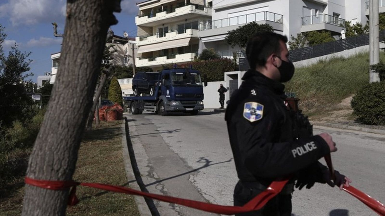 2 killed, 10 injured in suspected family vendetta on Greek island of Crete