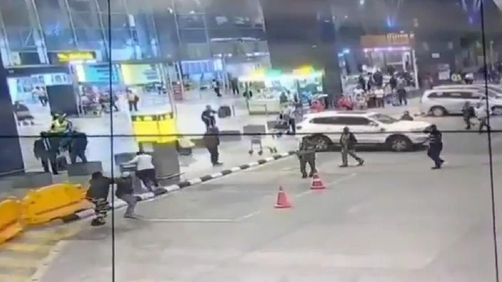 Cab driver chases 2 men with a knife at Bengaluru airport, quick CISF intervention prevents harm