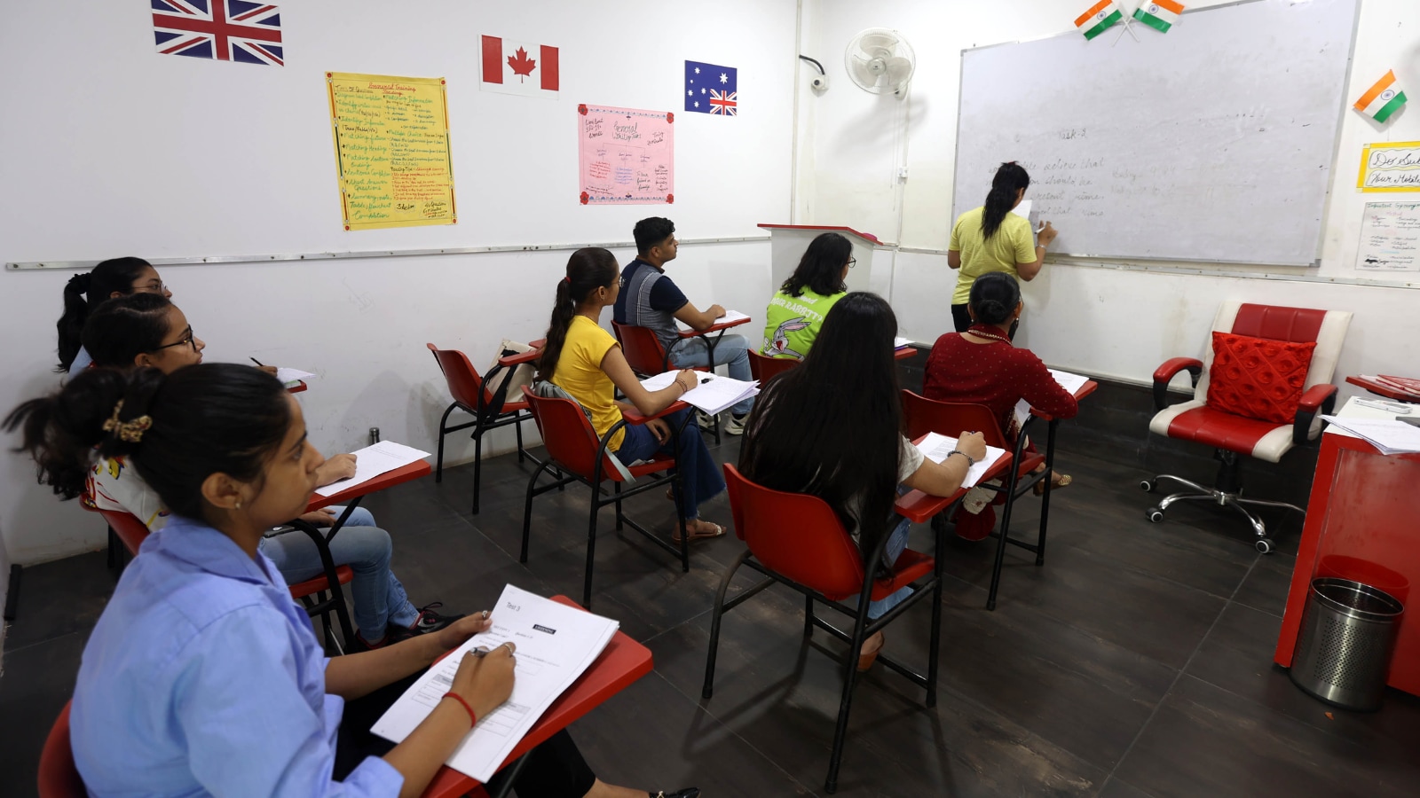 Maharashtra government set to bring regulatory framework for coaching classes