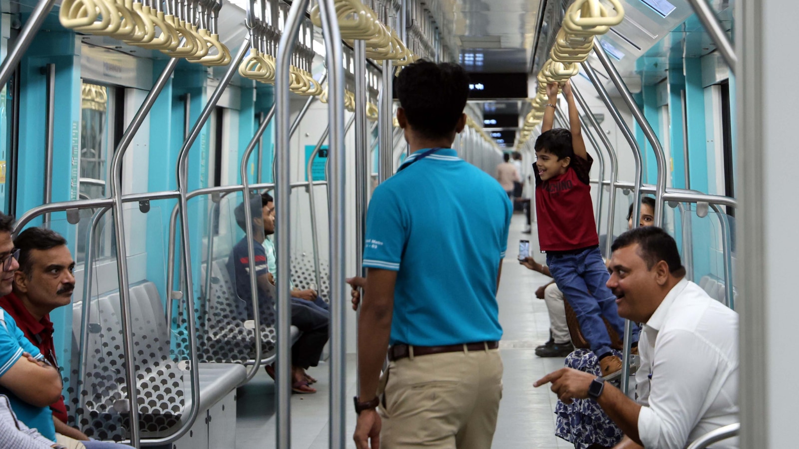 MMRDA imposes penalties on contractor, consultant after Metro-9 supervisor’s death