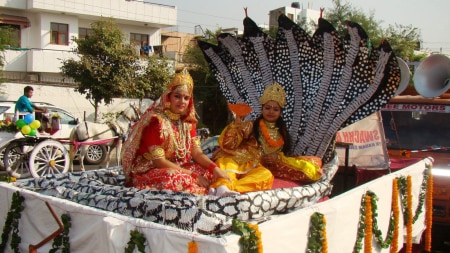 The event aims to reconnect society, especially youth, with its moral and spiritual teachings.