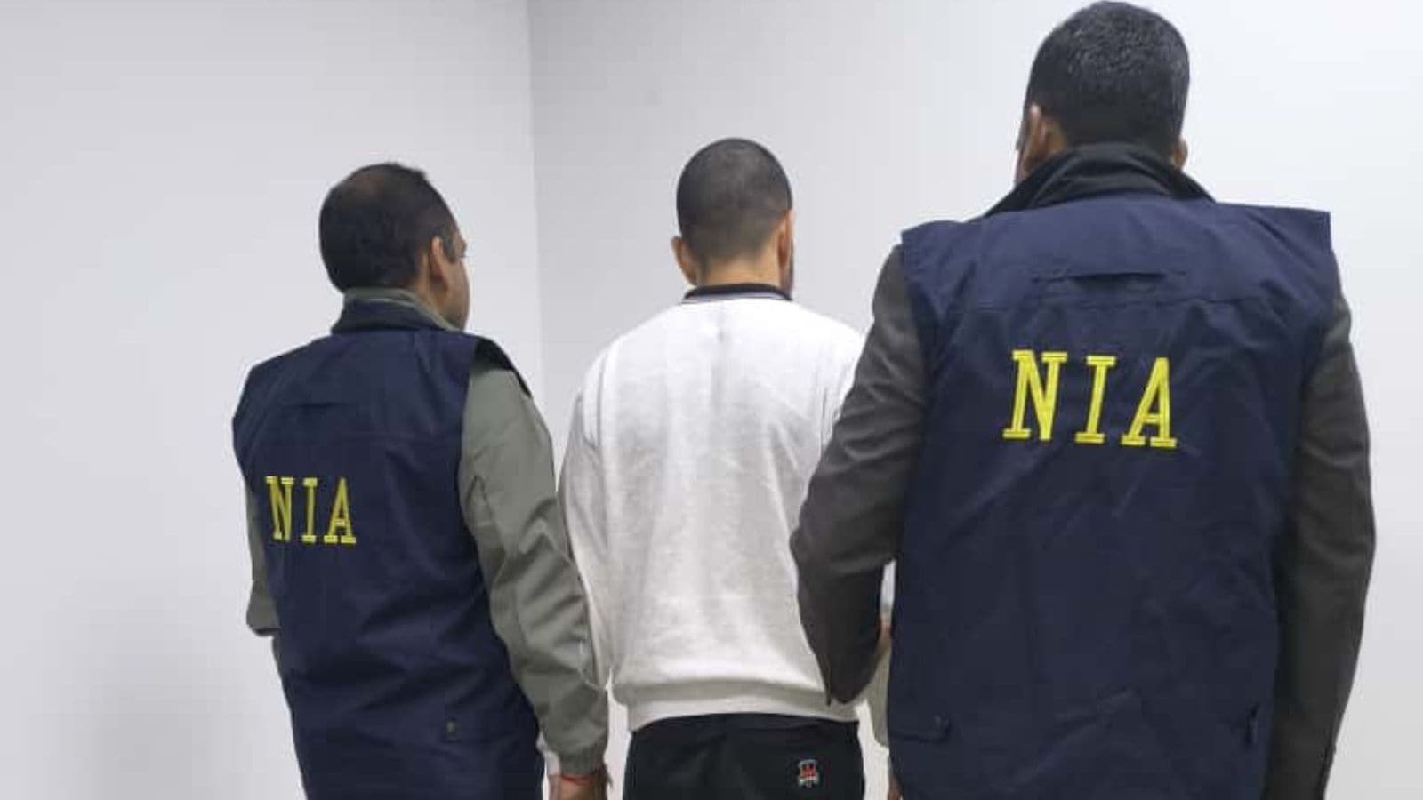 Gangster Anmol Bishnoi lands in India, arrested by NIA