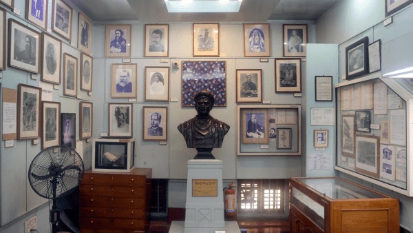 His family and researchers urge the state to preserve the crumbling heritage and clarify the poem’s historical origins.