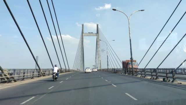Vidyasagar Setu Kolkata