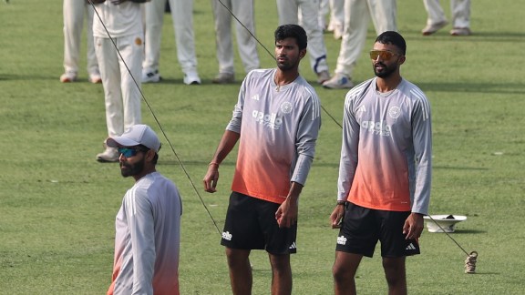 Team India's Washington Sundar at the nets on Wednesday ahead of the first Test against South Africa at Kolkata's Eden Gardens. (Express Photo by Partha Paul)