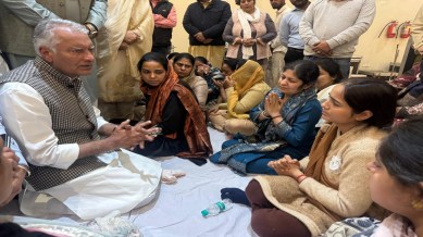 Jakhar called the government's silence concerning and criticized CM Bhagwant Mann for losing control over the administration, dismissing the AAP's anti-gangster promises as mere "election gimmicks."