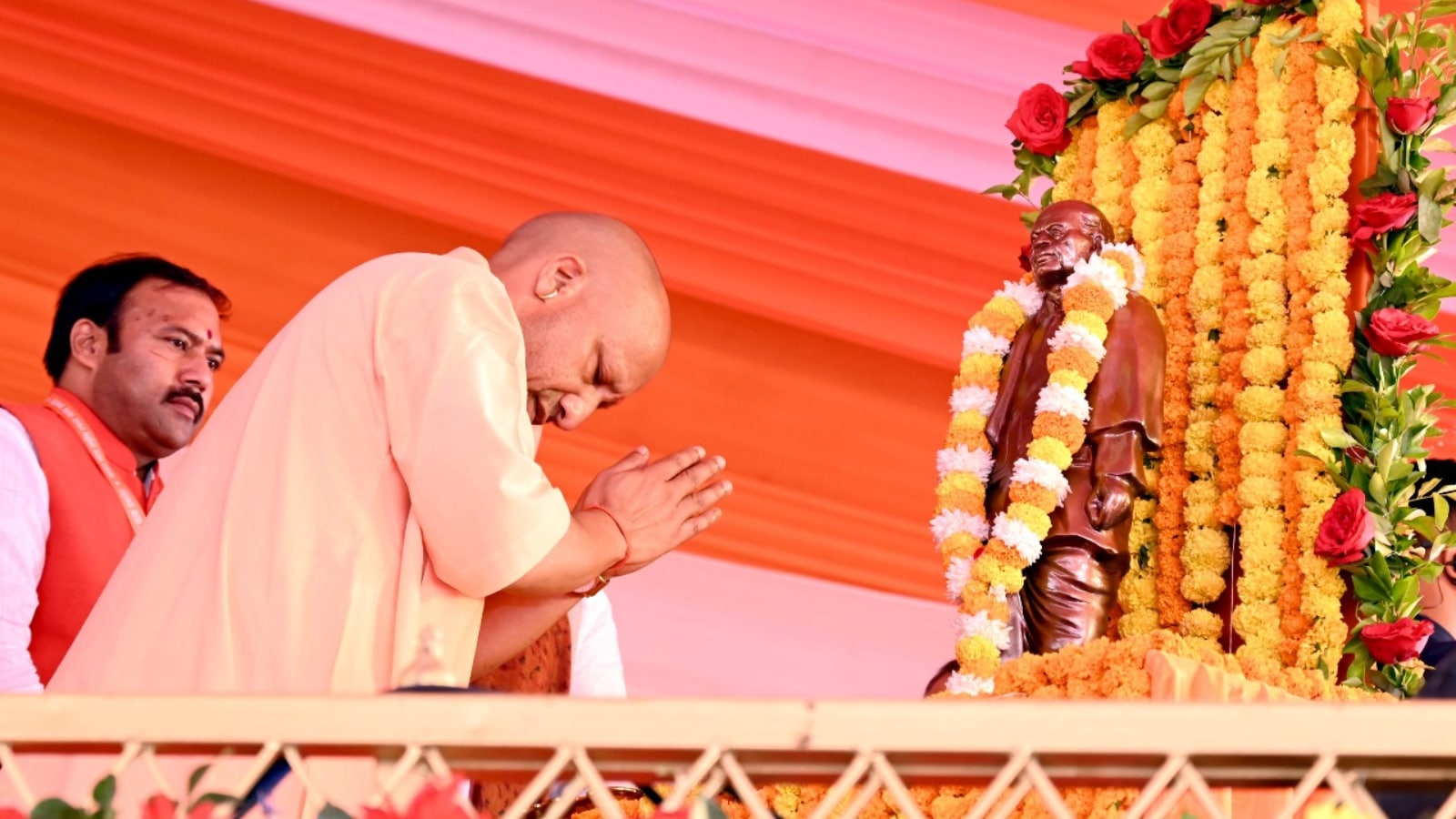 ‘Some live and thrive in India, but refuse to sing Vande Mataram’: UP CM Yogi