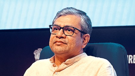 Ashwini Vaishnaw, bulk cement transport, Railways bulk cement transport, Railways new policy to boost bulk cement transport, cement transport, Indian express business, business news, current affairs