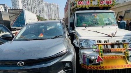 bhumkar chowk mishap