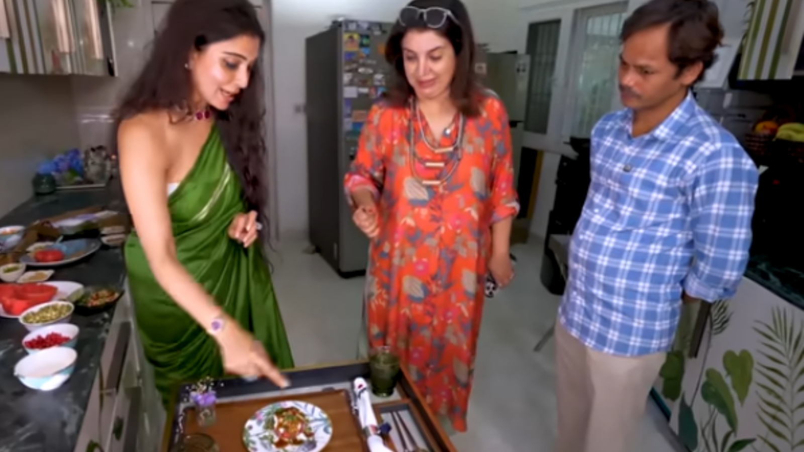 ‘Food like prasad’: Farah Khan discovers ‘Panch-Tatva’ chaat at astrologer Jai Madaan’s Delhi mansion