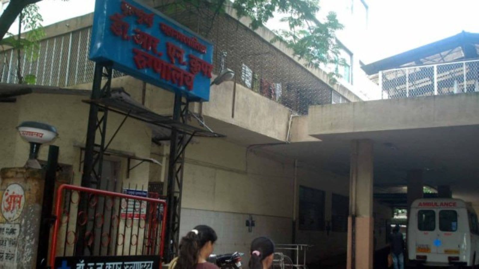 Man assaults doctors at Mumbai’s Cooper hospital after his mother passes away