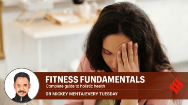 The upward-facing snake pose involves lifting your body from a prone position by raising your back and lifting your head.